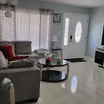 Mary\'S Luxury House