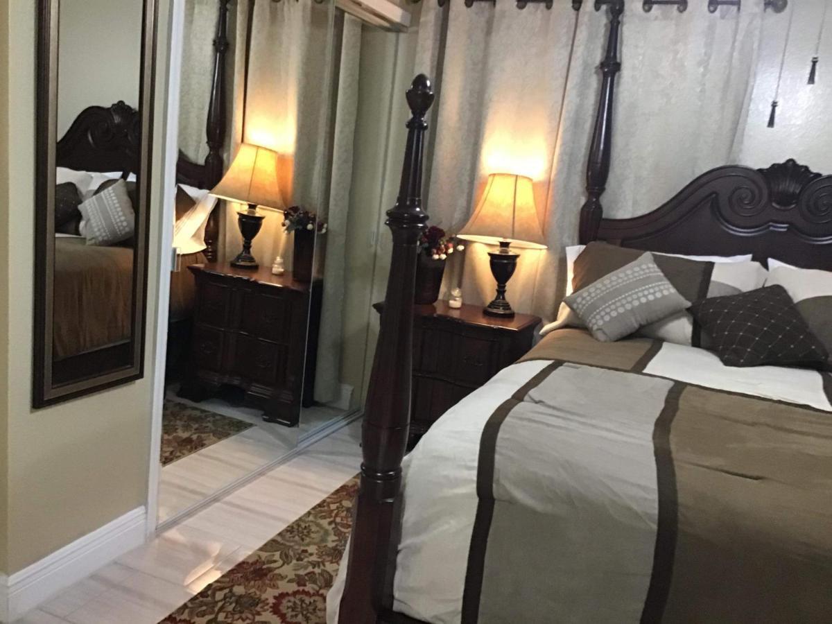 Mary's Luxury House Holiday home Tampa